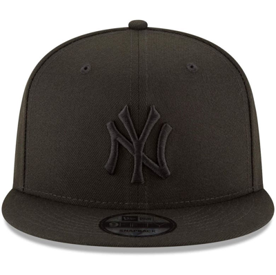 Shop New Era New York Yankees  Black On Black 9fifty Team Snapback Adjustable Hat