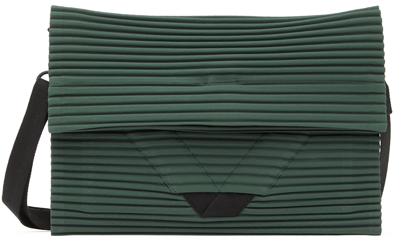 Shop Issey Miyake Green Pleats Flat Messenger Bag In 62-green