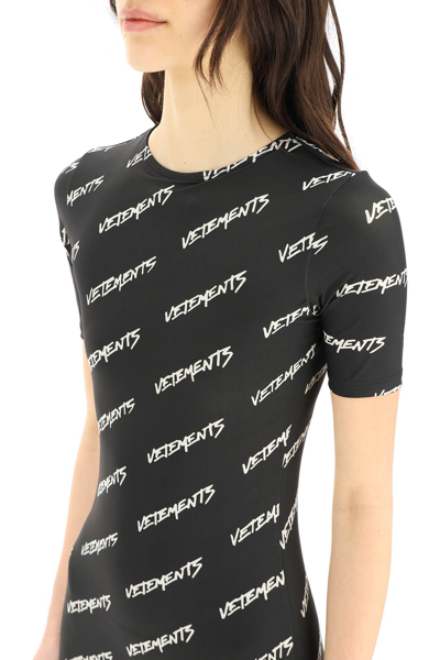 Shop Vetements T-shirt Dress With Logo In Black