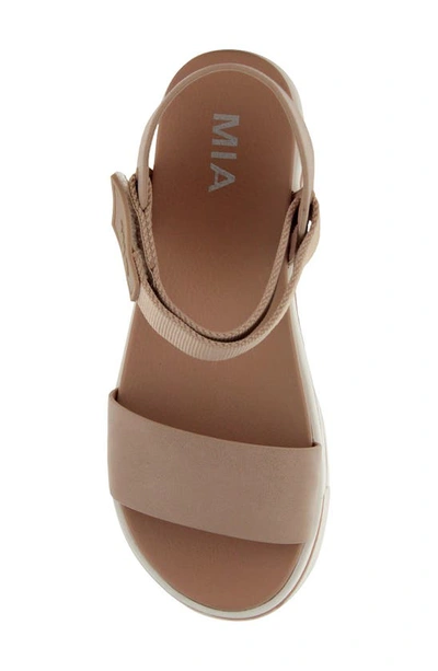 Mia Odelia Platform Sandal In Blush Brus