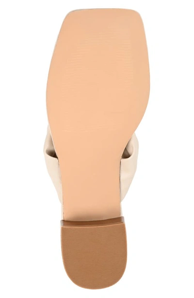 Journee Collection Seelah Womens Faux Leather Thong Block Heels In Bone