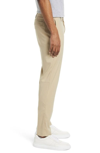 Tommy Bahama Chip Shot Pant In Stone Khak