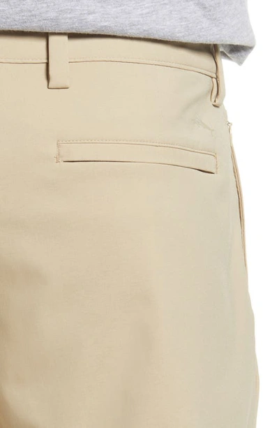 Tommy Bahama Chip Shot Pant In Stone Khak