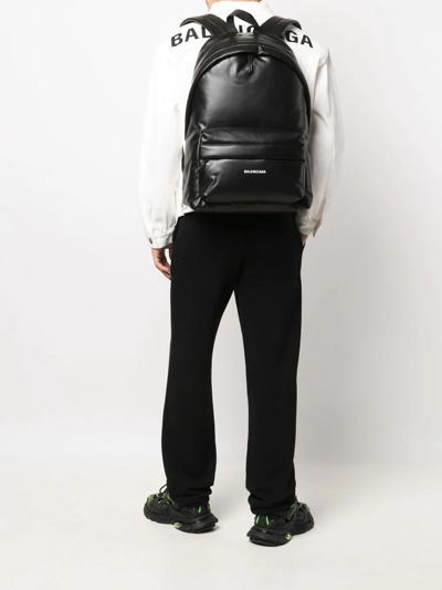 Shop Balenciaga Puffy-style Leather Backpack In Schwarz
