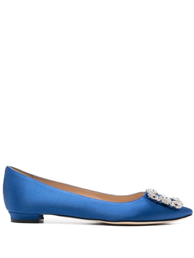 Shop Manolo Blahnik Hangisi Buckle-detail Ballerina Shoes In Blau