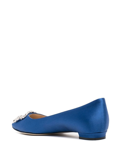 Manolo Blahnik Hangisi Crystal-embellished Satin Point-toe Flats In Blau