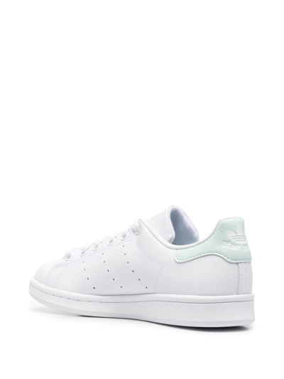 Shop Adidas Originals Low-top Leather Sneakers In Weiss