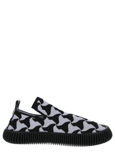 Shop Bottega Veneta Ripple Sneakers In Black