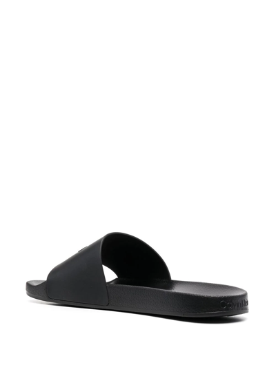 Shop Calvin Klein Logo Pool Slide In Schwarz