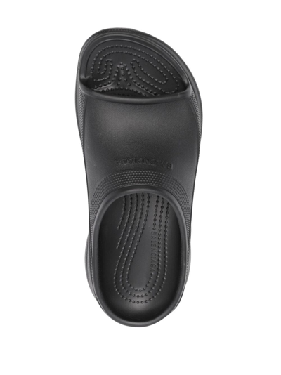 Shop Balenciaga X Crocs™ Platform Pool Slides In Schwarz
