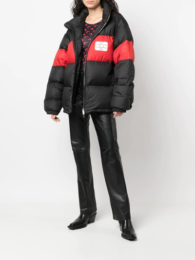 Shop Vtmnts Colour-block Puffer Jacket In Schwarz