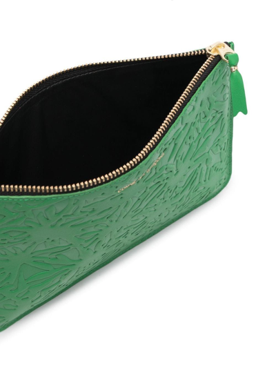 Comme Des Garçons Embossed Zip-up Wallet In Grün