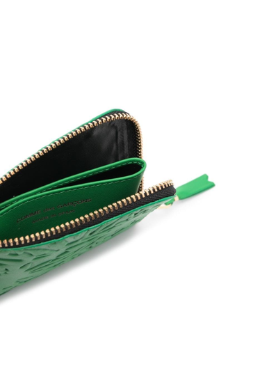 Comme Des Garçons Embossed Zip-up Wallet In Grün