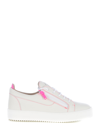 Shop Giuseppe Zanotti Sneakers  Frankie In Pelle In Bianco