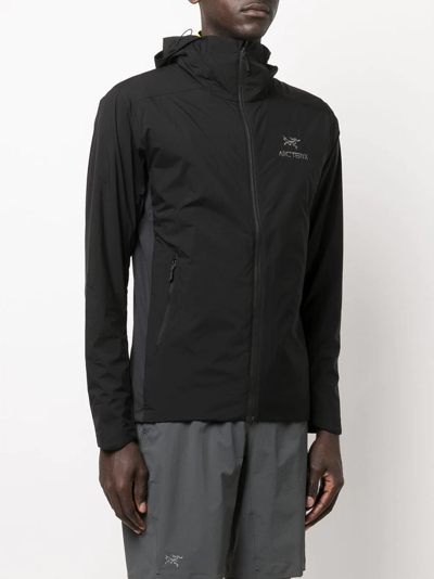 Shop Arc'teryx Embroidered-logo Hooded Jacket In Schwarz