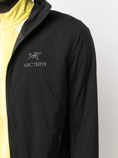 Shop Arc'teryx Embroidered-logo Hooded Jacket In Schwarz