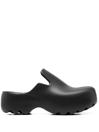 Shop Bottega Veneta Flash Chunky Platform Sandals In Schwarz