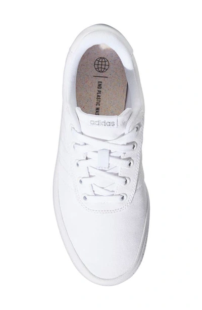Adidas Originals Raid 3 Sneaker In White/ White/ Silver Met.