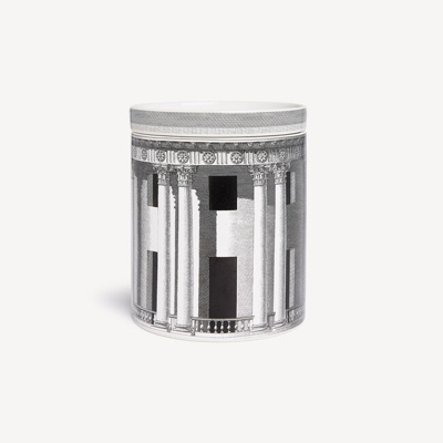 Shop Fornasetti Nel Mentre Large Scented Candle - Architettura Décor - Immaginazione Fragrance In White/black