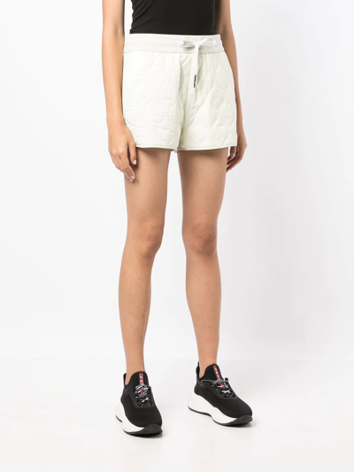 Moose Knuckles Double Layred Quilted Laguna Shorts In Grün