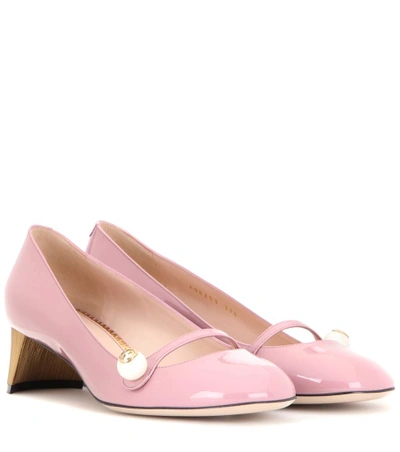 Gucci Arielle Embellished Patent Leather Pumps In Pink