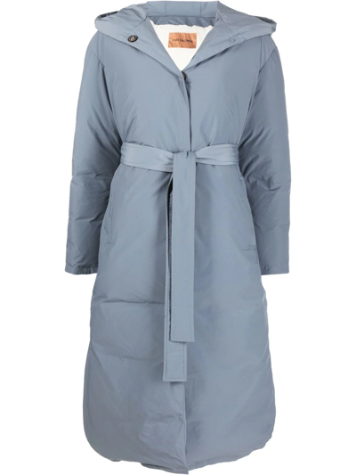 Shop Yves Salomon Tie-fastening Hooded Down Coat In Blue