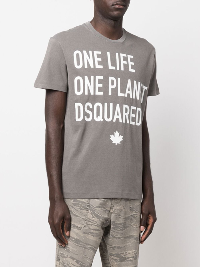 Shop Dsquared2 Logo-print Cotton T-shirt In Grau
