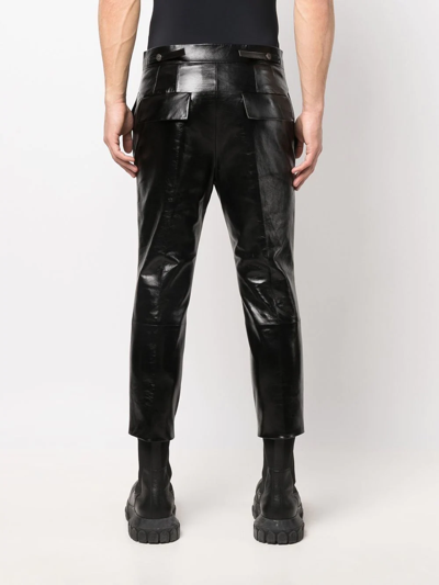 Shop Sapio Cropped Polished-finish Trousers In Schwarz