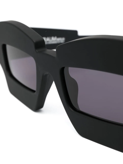 Shop Kuboraum X6 Geometric-frame Sunglasses In Schwarz