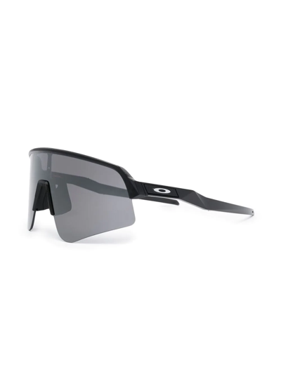 Oakley Oversize Visor-sunglasses In Black