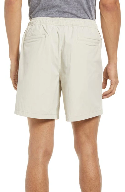 Shop Nordstrom Stretch Ripstop Shorts In Grey Pelican
