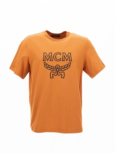 Shop Mcm Logo T-shirt In Orange