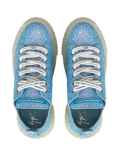 Shop Giuseppe Zanotti Blabber Glitter Low-top Sneakers In Blau
