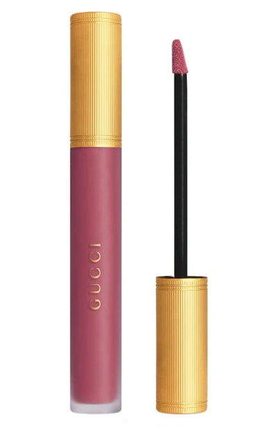 Shop Gucci Rouge À Lèvres Liquid Matte Lipstick In 413 Cornelia Pink