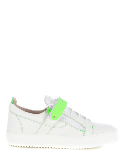 Shop Giuseppe Zanotti Sneakers  Fankie In Pelle In Bianco