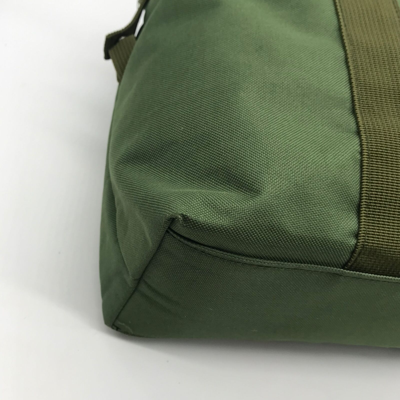 Pre-owned Herschel Overnight Green Strand Duffle Bag