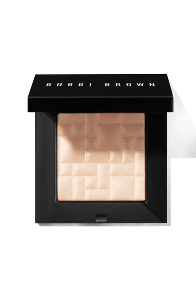 Shop Bobbi Brown Highlighting Powder In Quartz Glow