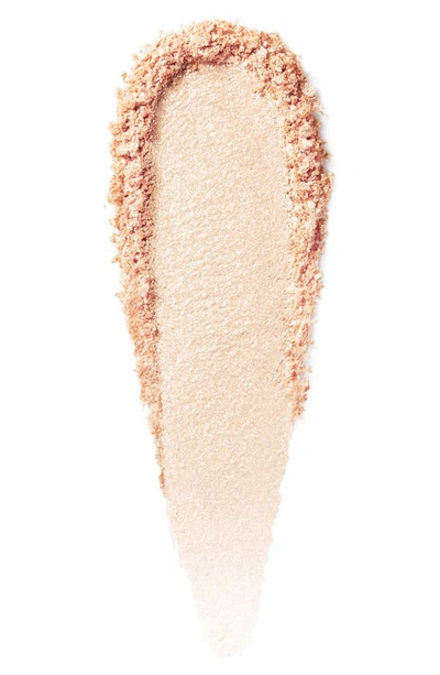 Bobbi Brown Highlighting Powder In Quartz Glow
