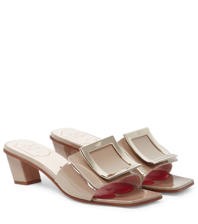 Roger Vivier Beige Patent Leather Love Buckle Sandals For Women In Daino