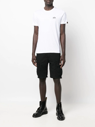Alpha Industries Cargo-style Shorts In Schwarz