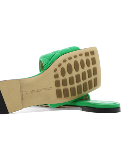 Bottega Veneta Padded Stretch Flat Sandals In Green