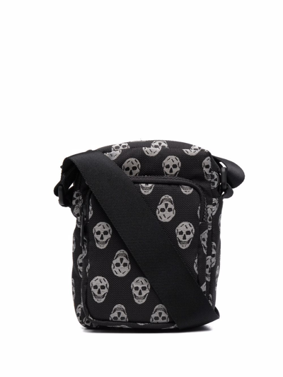 black chanel maxi bag