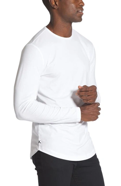 Cuts Long Sleeve Crew Curve-hem T-shirt In White