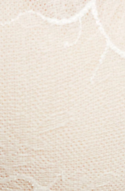 Simone Perele Embroidered Full Cup Plunge Bra In Sakura Pink