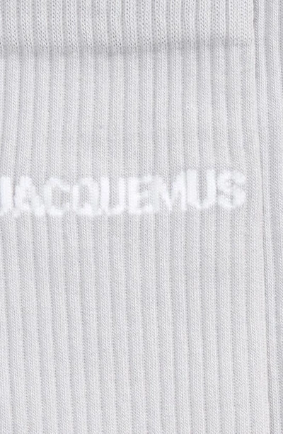 Shop Jacquemus Les Chaussettes Logo Jacquard Cotton Blend Crew Socks In Grey