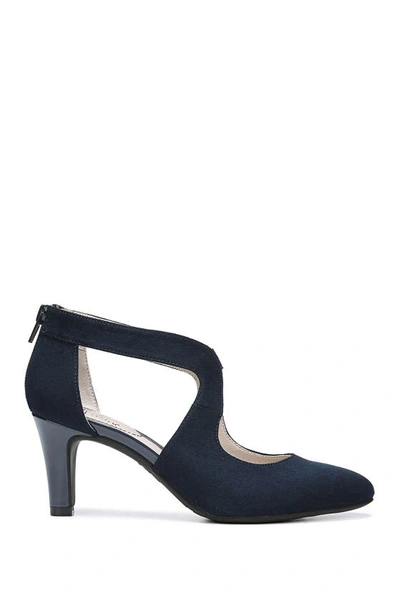 Shop Lifestride Shoes Giovanna 2 Pump In Lux Navy