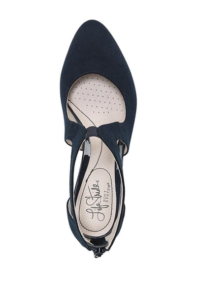 Shop Lifestride Shoes Giovanna 2 Pump In Lux Navy
