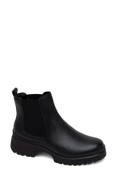 Linea Paolo Tokio Lug Sole Chelsea Boot In Black