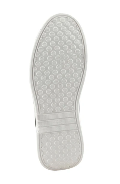 Spring Step Treton Sneaker In Grey