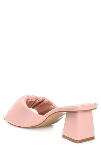 Journee Collection Collection Women's Briarr Pump In Rose